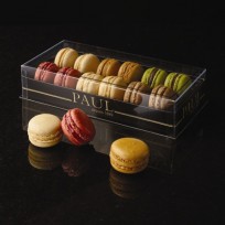 Le coffret 12 macarons 2016